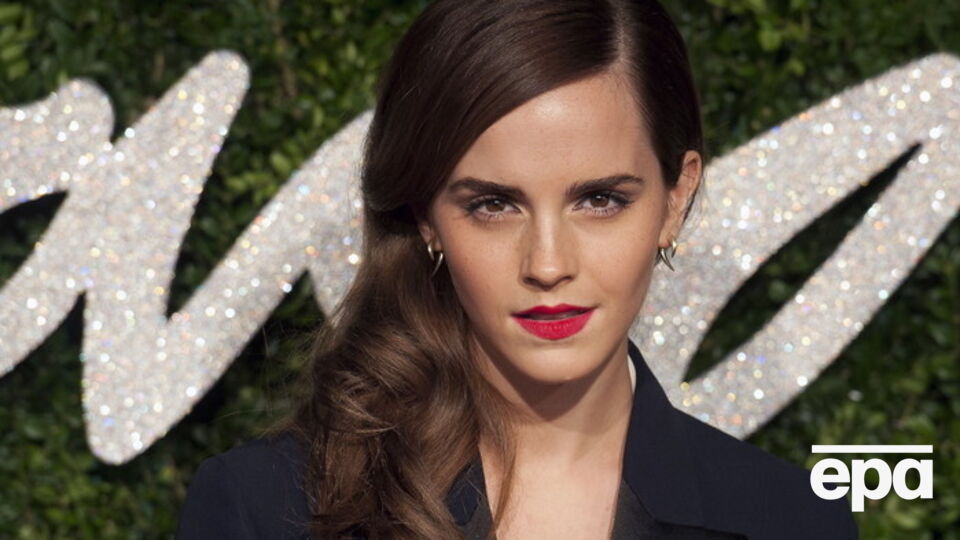 Найт приезжал к Уотсон в Великобританию --- СМИ