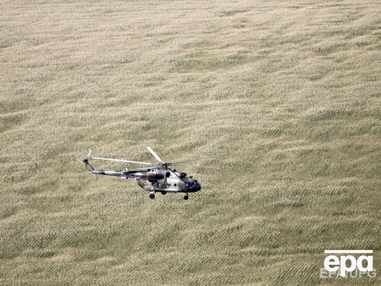 В Псковской области разбился военный вертолет