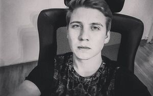 Сын Валерии будет служить не в российской, а в швейцарской армии