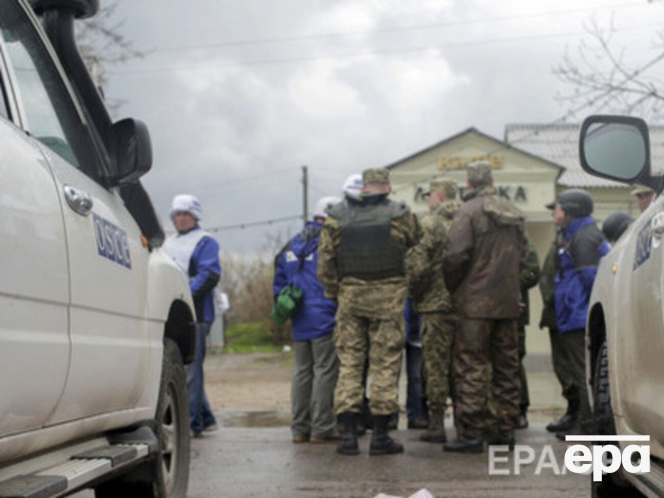 Наблюдатели указывают на нарушение боевиками соглашений по отводу вооружения
