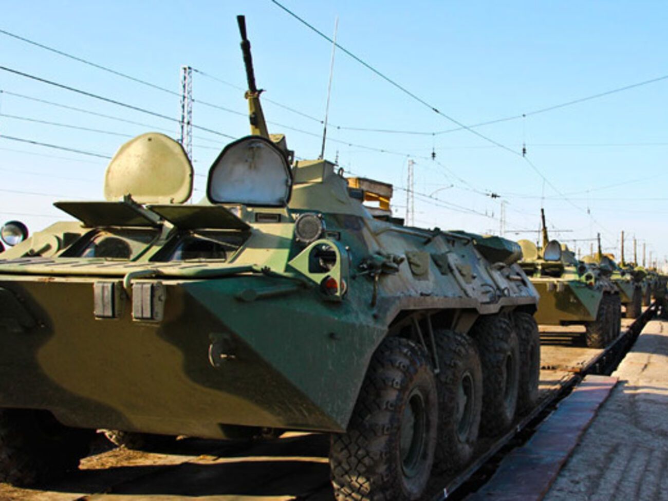 В ходе внезапной проверки соединения и воинские части Юго-Восточного округа РФ будут переброшены на расстояния более 3 тыс. км