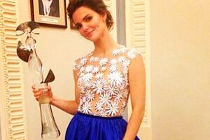 Кроме Боярской, для аукциона предоставят свою одежду и обувь Собчак и Литвинова