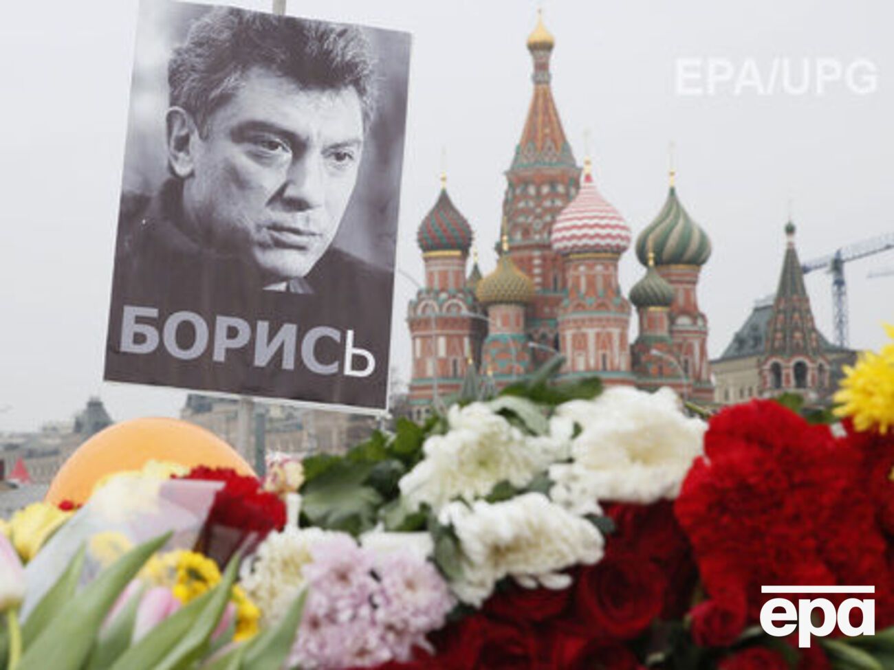 Адвокат не исключил, что версия о зарубежных заказчиках убийства может быть выгодна властям