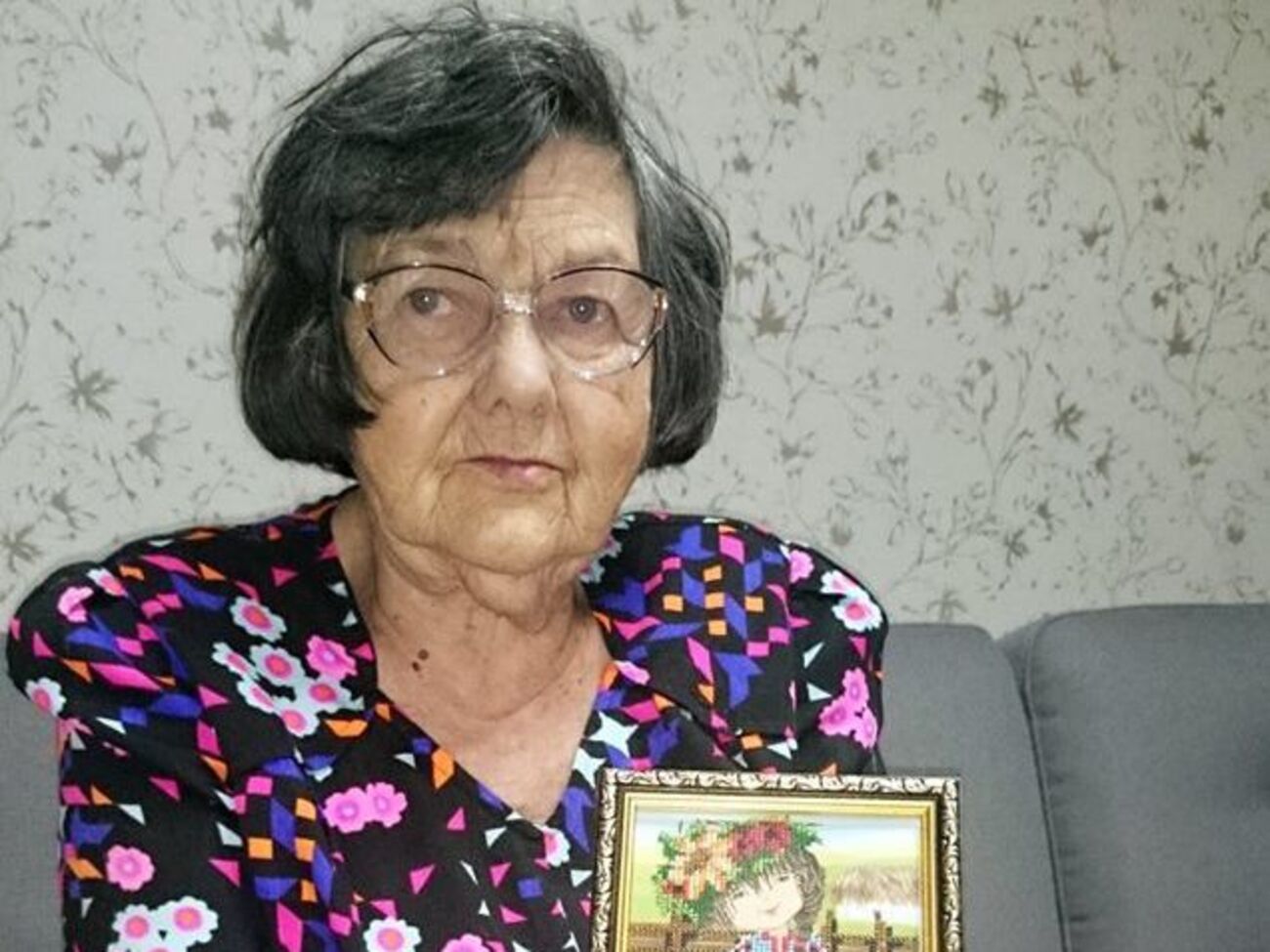 Мать Савченко:&nbsp;Подходила к ней, брала те ручки&nbsp;&ndash; синие, холодные-холодные: там уже крови нету в тех ручках