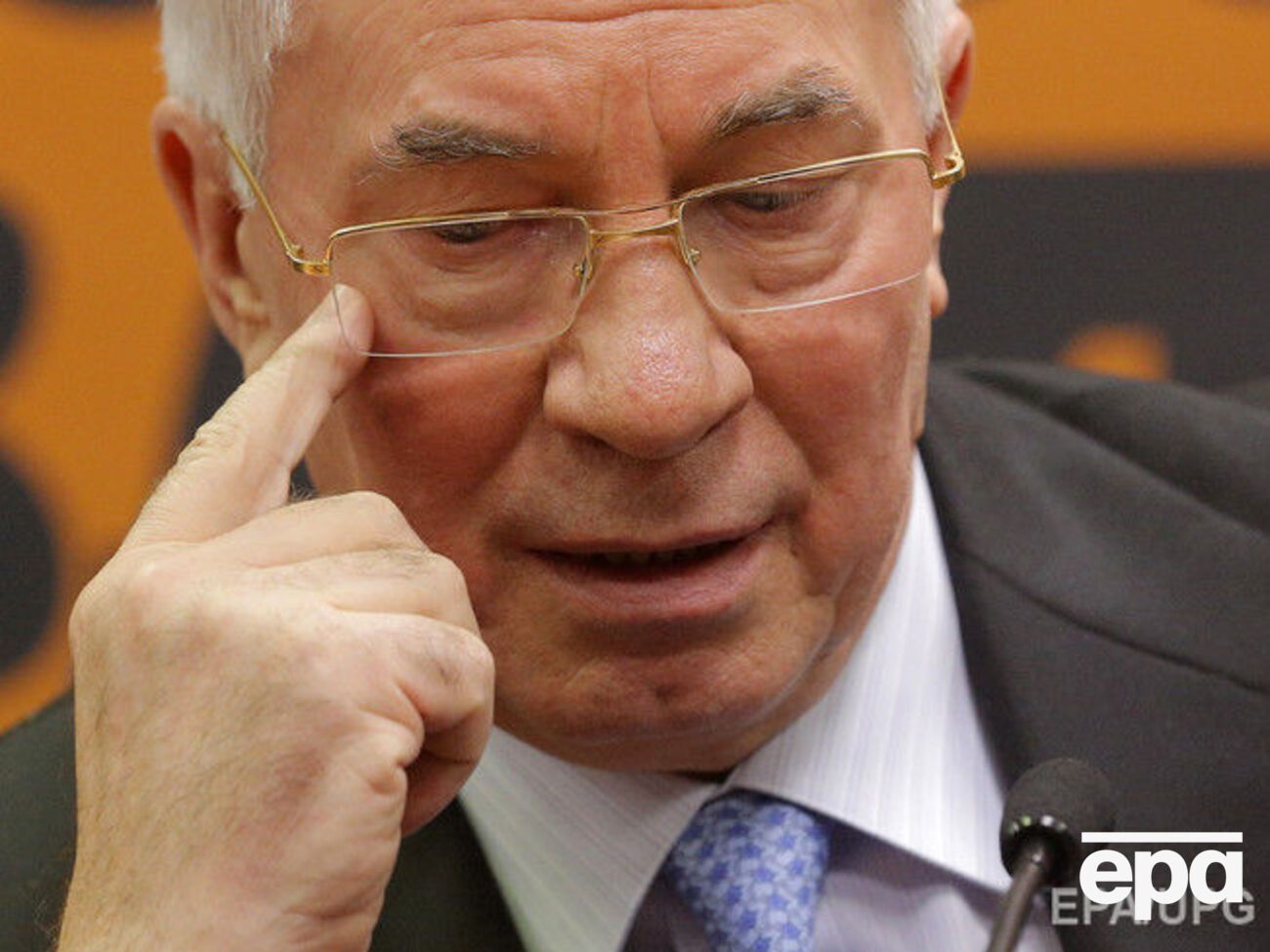 Азаров хочет вернуться на должность премьера Украины
