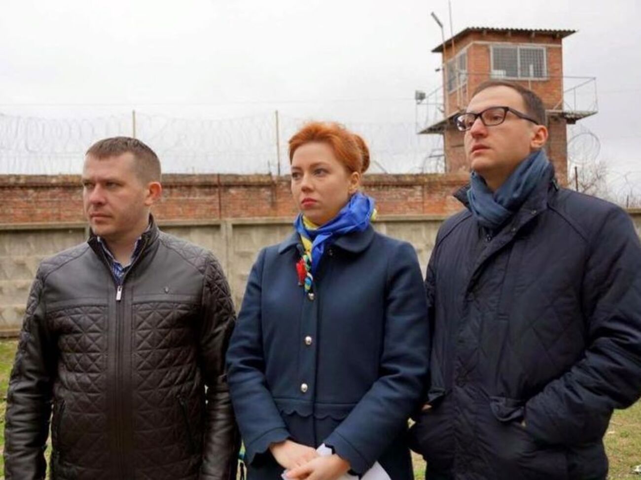 #FreeSavchenko. Украинские нардепы записали обращение к мировым лидерам под Новочеркасским СИЗО. Видео