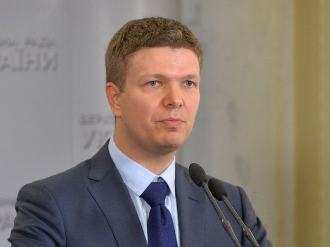 Емец: О заседании КСУ сообщил и.о. главы суда Виктор Кривенко