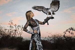 Номер Harper's Bazaar с Энистон выйдет в апреле