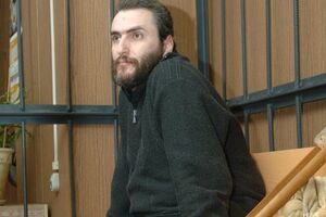 Стомахин в зале суда, 2011 год