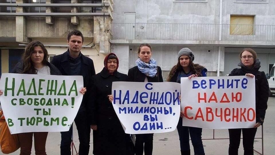 Вера Савченко: Прошу всех черпать информацию о Наде, о ее состоянии из "первых рук"