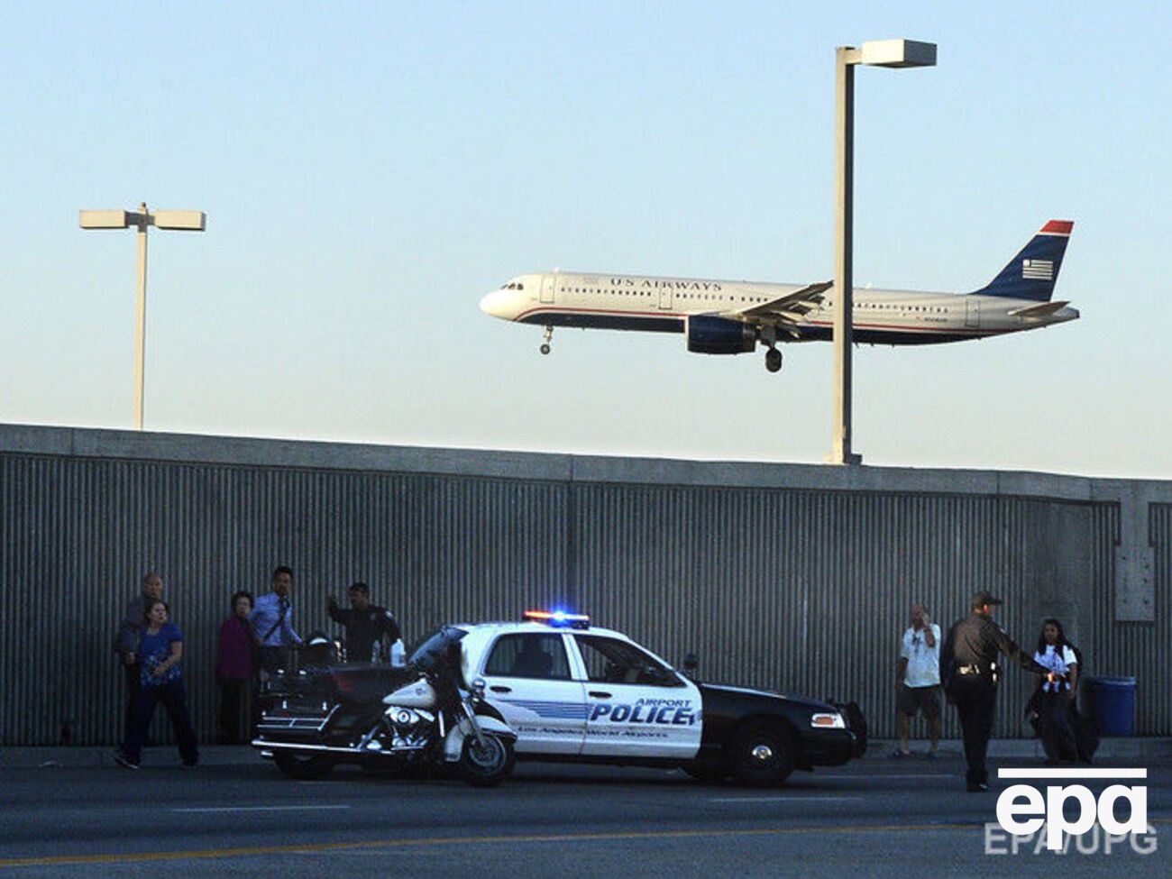 В США утверждают, что Лесин после смерти никуда не летал