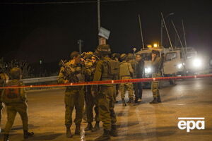 Военные застрелили троих нападавших