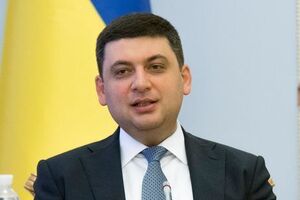 Гройсман считает позитивом, что стороны "начали обсуждать реальное положение дел в стране"