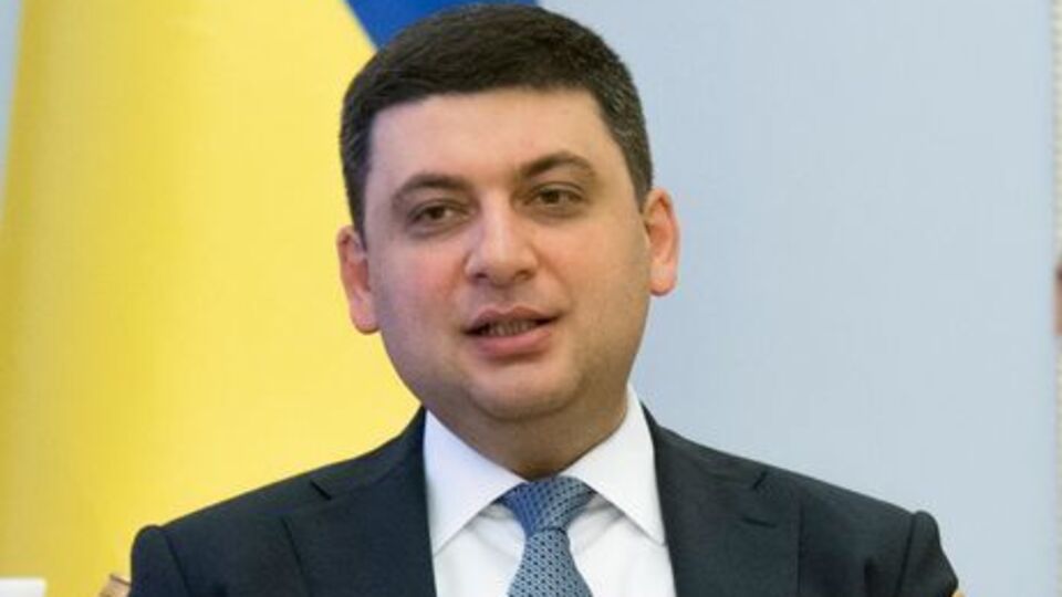 Гройсман считает позитивом, что стороны "начали обсуждать реальное положение дел в стране"