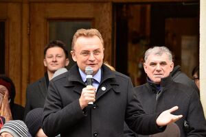 Садовый может возглавить "политическое правительство"