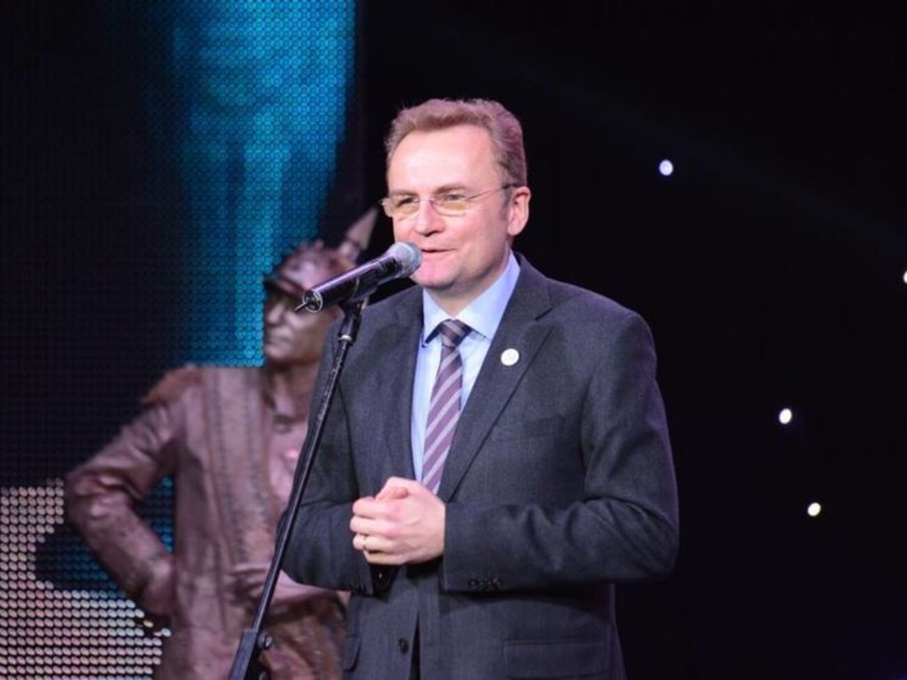 Садовый: Они сделали сегодня неизвестно что, в стране беда, а теперь:&nbsp;"Самопоміч", спасайте ситуацию