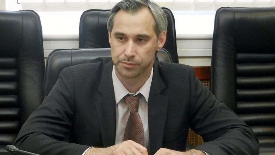Кандидатура Рябошапки вызвала эмоциональное обсуждение в комиссии, пишут СМИ