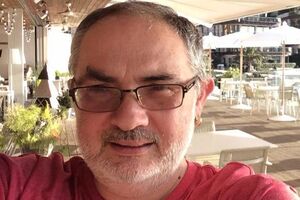 Гельман: Мы не спрашиваем, почему Путин торопится, а радуемся, что он решился уйти из Сирии