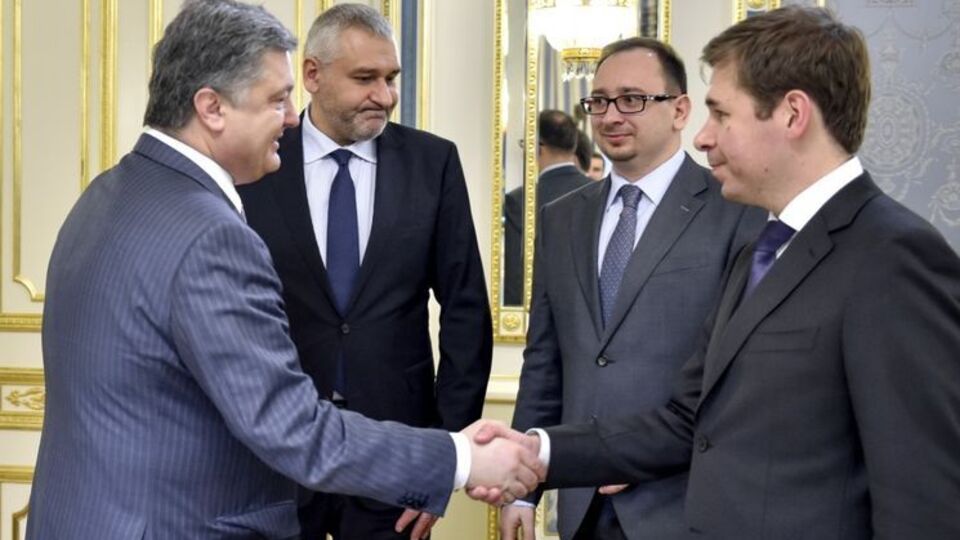 Порошенко, Фейгин, Полозов и Новиков во время встречи в Киеве