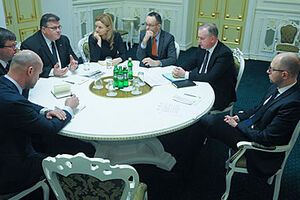 Яценюк: Ни одно взаимодействие не может осуществляться за счет уступок – ни по ценностям, ни по принципам