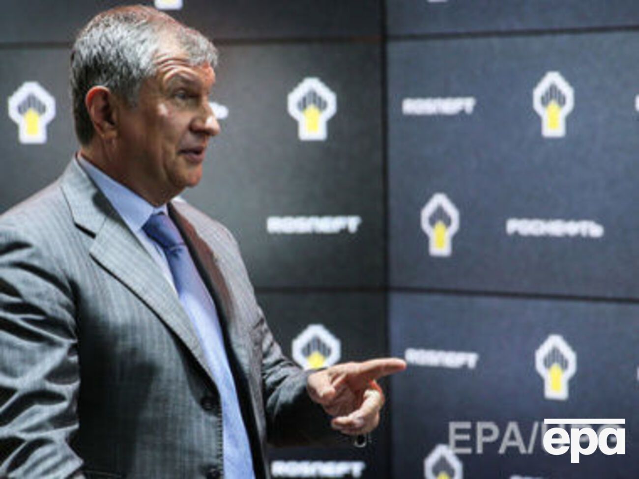 Капитал "Роснефти" Игоря Сечина (на фото) скоро сравняется с капиталом "Газпрома" Алексея Миллера