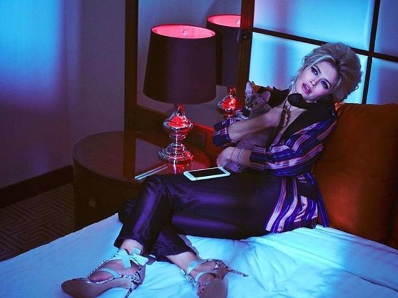 Брежнева:&nbsp;Самое время для&nbsp;Hello!