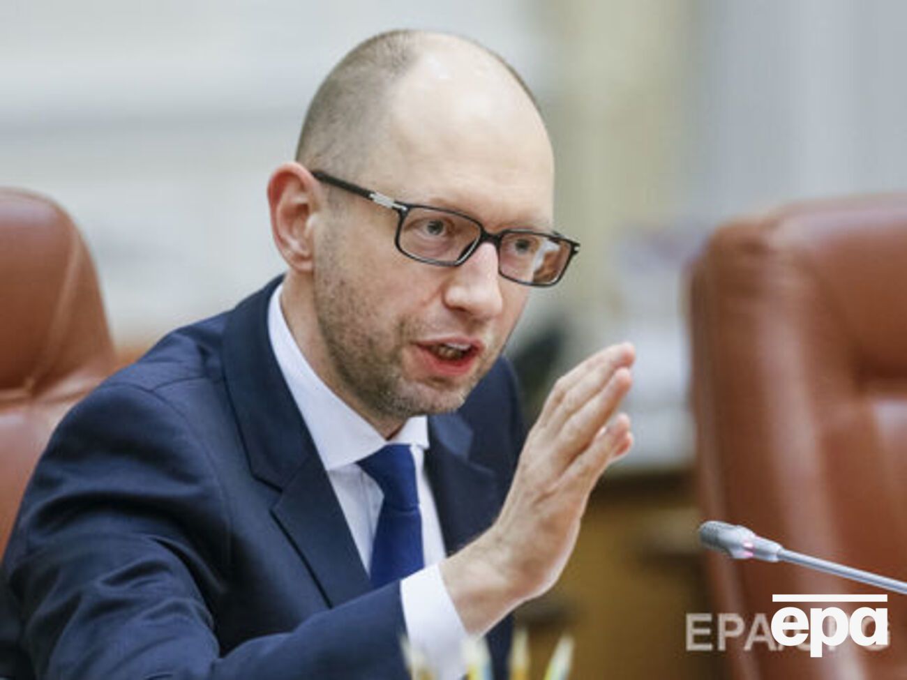 Яценюк напомнил, что необходим прозрачный конкурс на должности директоров 50 крупнейших предприятий