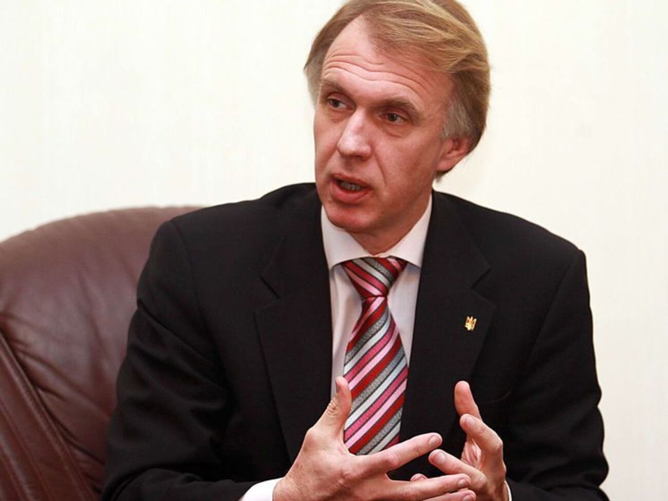 Владимир Огрызко: Введение безвизового режима с ЕС не поможет украинцам, нелегально работающим в Европе, узаконить свое положение