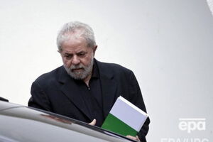 Решение о назначении Лулы да Силвы приостановлено