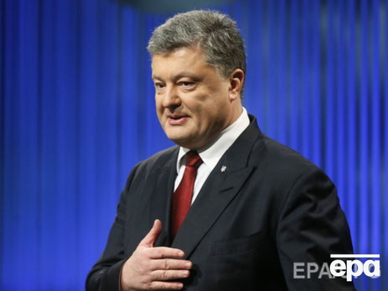 Зарплата Порошенко за январь составила 11 620 грн