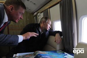 Путин осмотрел строительство моста с вертолета