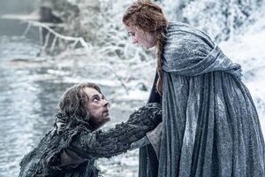 В преддверии запуска шестого сезона создатели сериала "Игра престолов" поделились новым видео со съемок