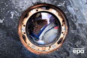 Космонавты-рекордсмены прибыли на Землю