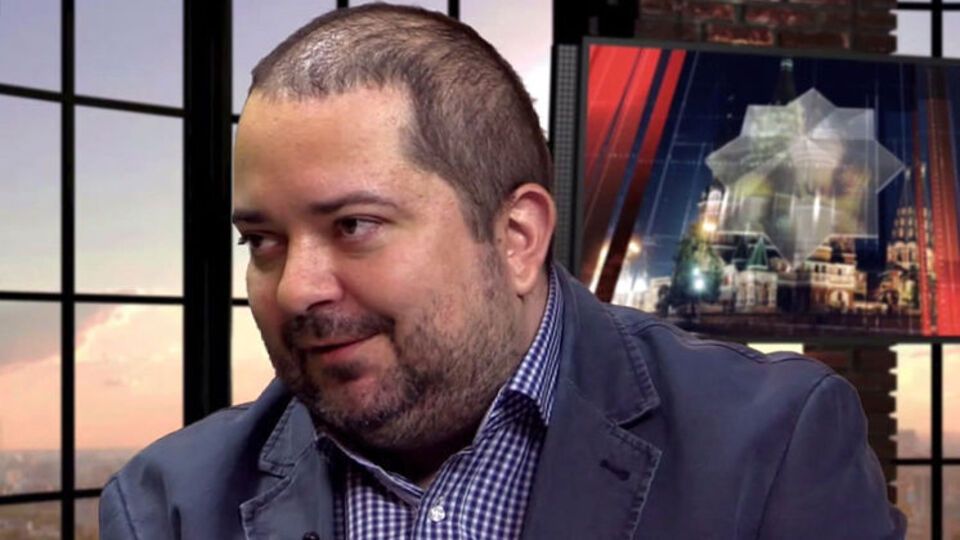 Политтехнолог Карпов, в котором Савченко опознала одного из своих похитителей, обсуждал интерес к ней ФСБ в разговоре с Болотовым, уверена защита летчицы