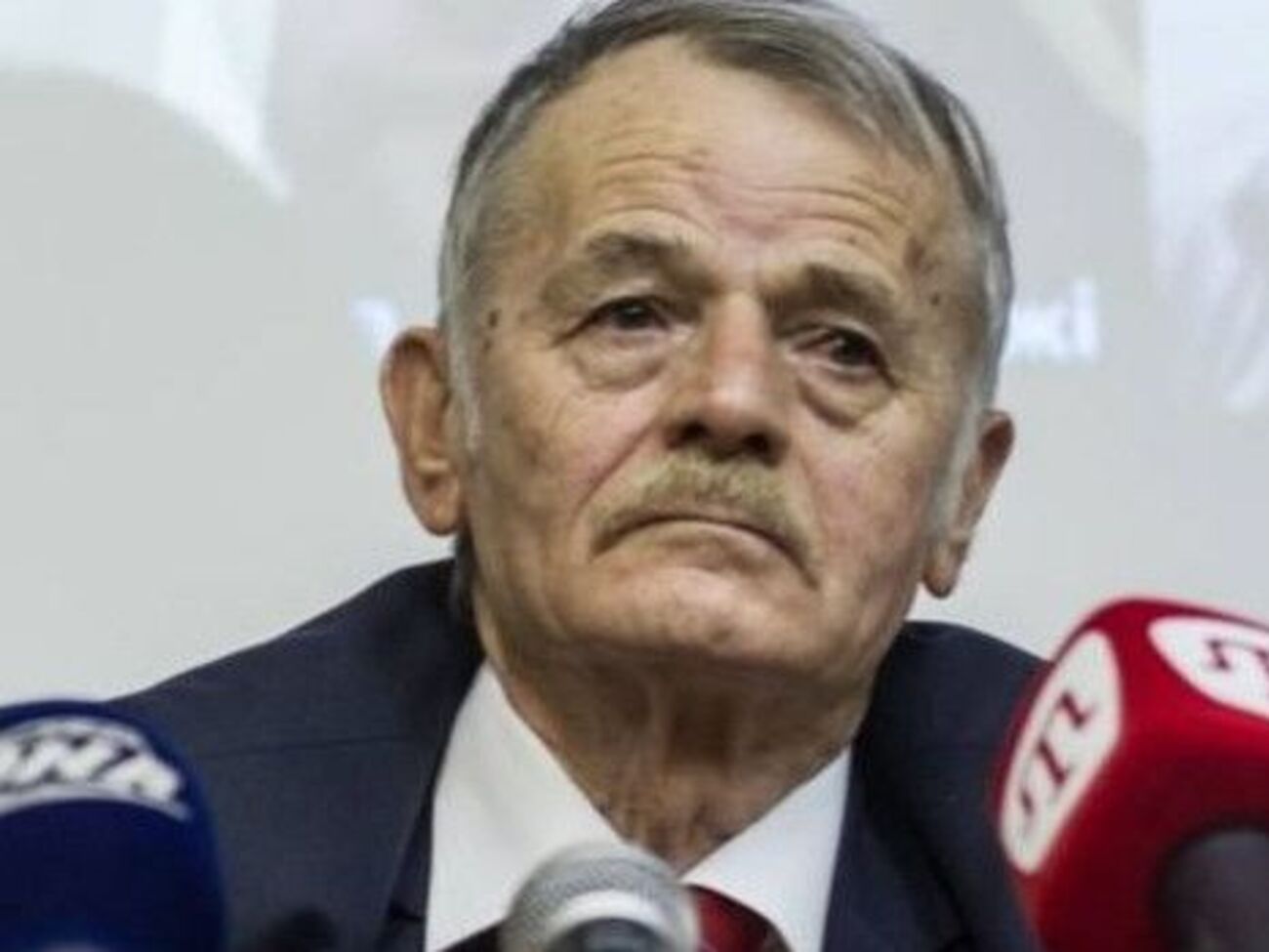 Джемилев уверен, что Путину придется вернуть Крым