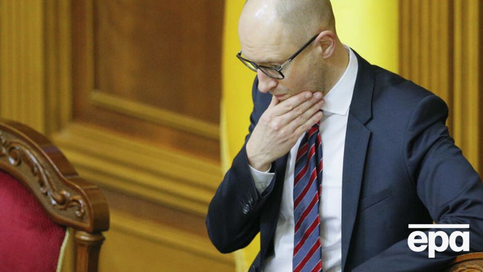 За "особый характер работы" Яценюк получил надбавку в размере 10 575 грн