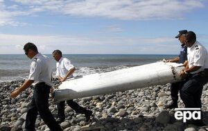 Деталь самолета, найденная на Реюньоне в 2015 году