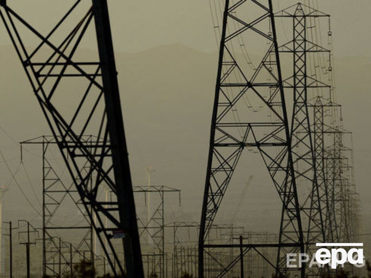 Крымская "власть" возобновила веерные отключения электроэнергии на полуострове