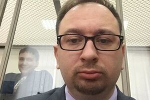 Полозов объяснил, почему Савченко слушает приговор сидя
