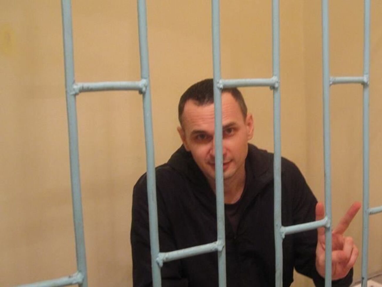 Ранее Сенцов говорил, что его должны этапировать в Якутию