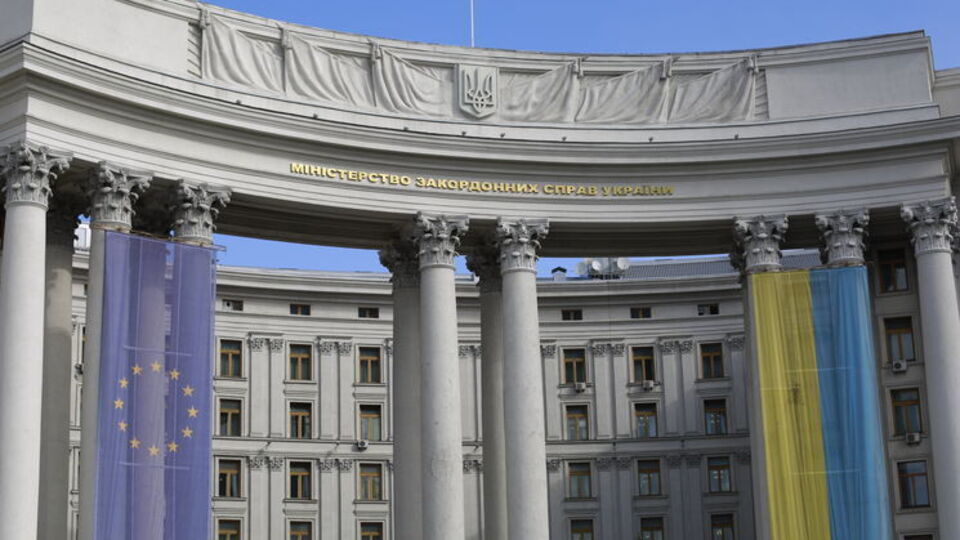 В МИД рекомендовали отказаться от поездок в столицу Бельгии