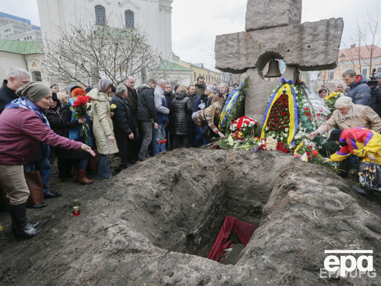 Тело журналиста Георгия Гонгадзе предали земле
