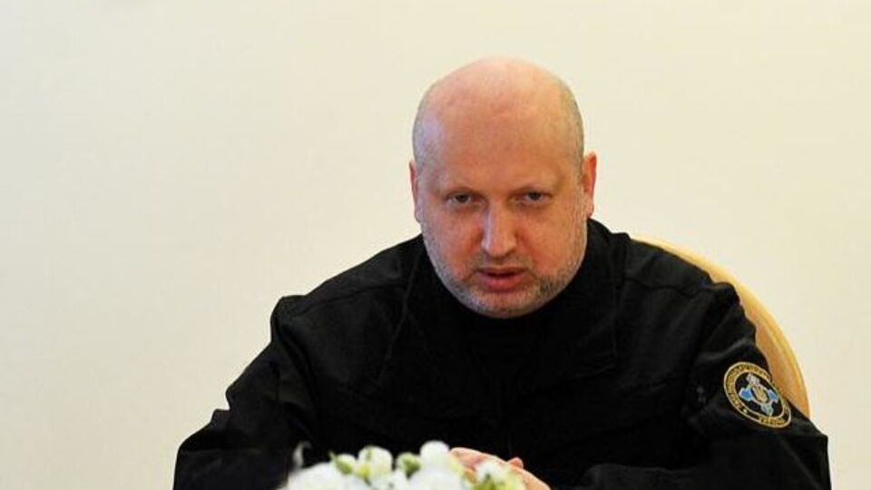 Турчинов: Террористы всегда выбирают самые уязвимые точки, атакуя незащищенных мирных граждан