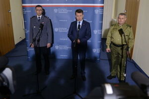 Блащак: Меры безопасности уже повышены в варшавском метро