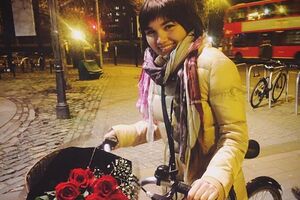 Месс: Боже, храни Королеву! Боже Великий, Единый! Нам Украину храни!