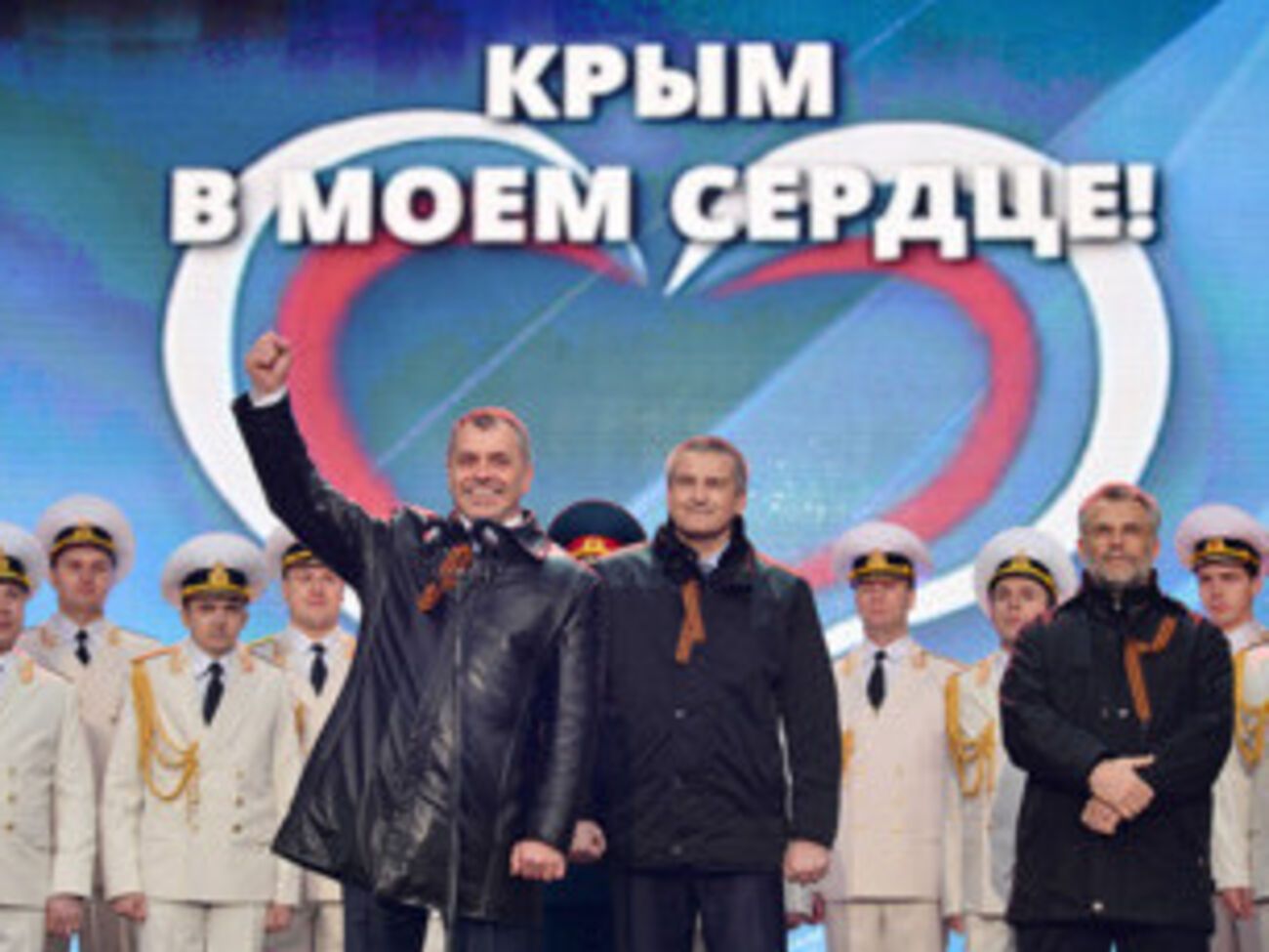 Порошенко посетил "Харьковский физико-технический институт" вместе с послом США Пайеттом