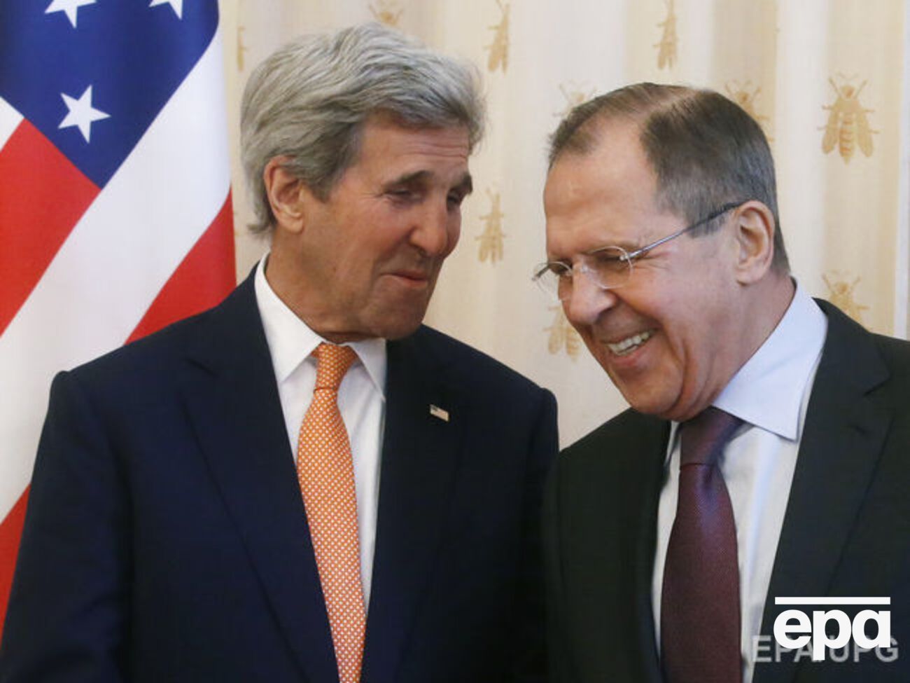 Лавров и Керри пошутили про возраст друг друга