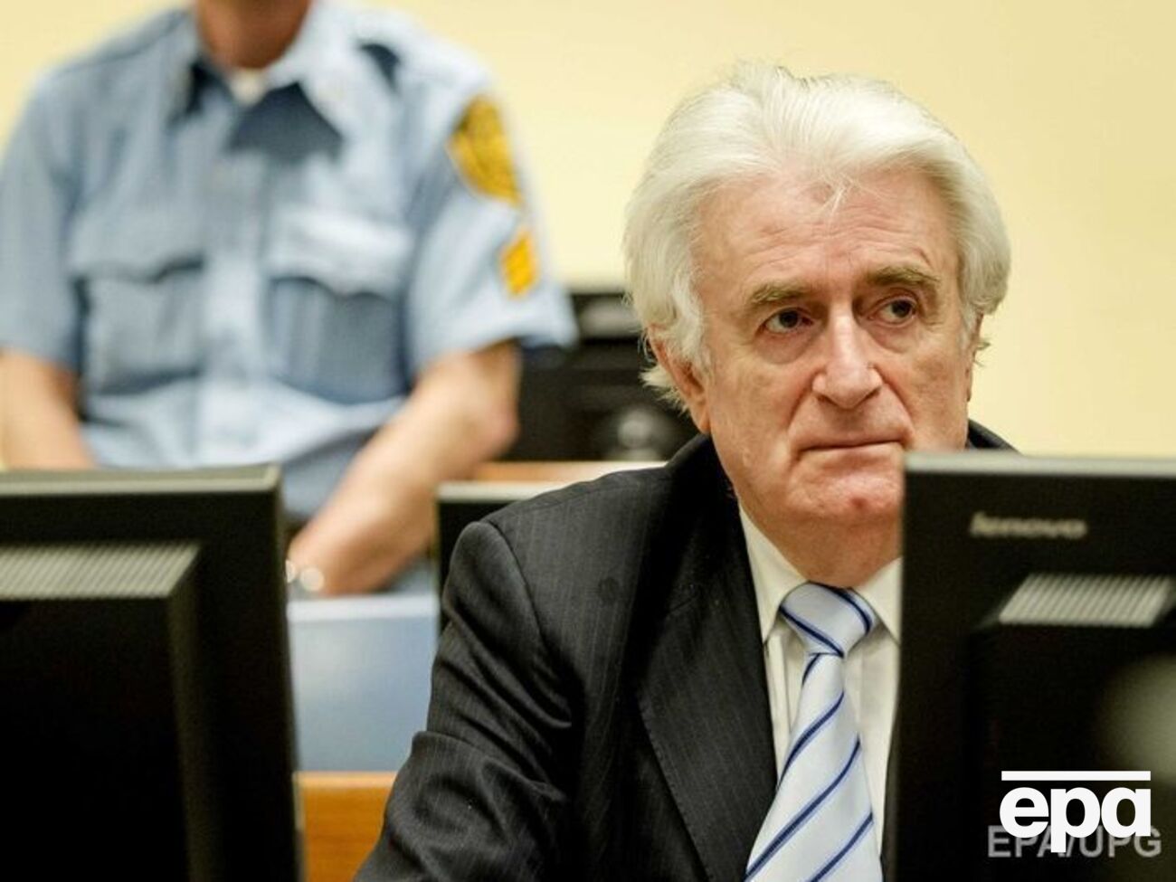 Караджич получил 40 лет за военные преступления