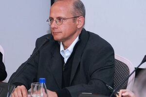 Андреас Умланд: Какое-то время Запад будет вести мониторинг действий Гройсмана