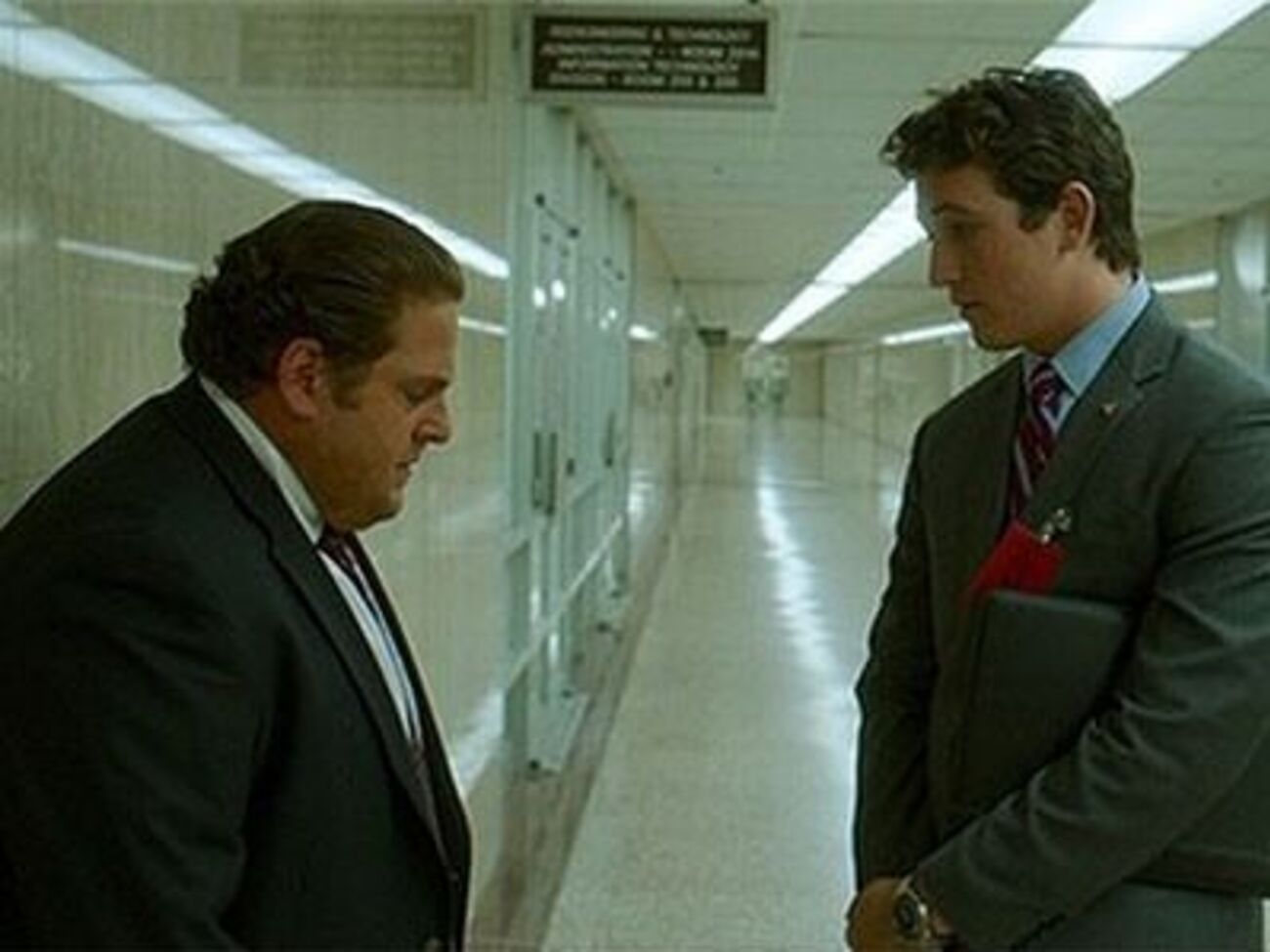 Героям придется выпутываться из истории, связанной с огромной суммой денег